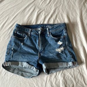 Distressed jean shorts